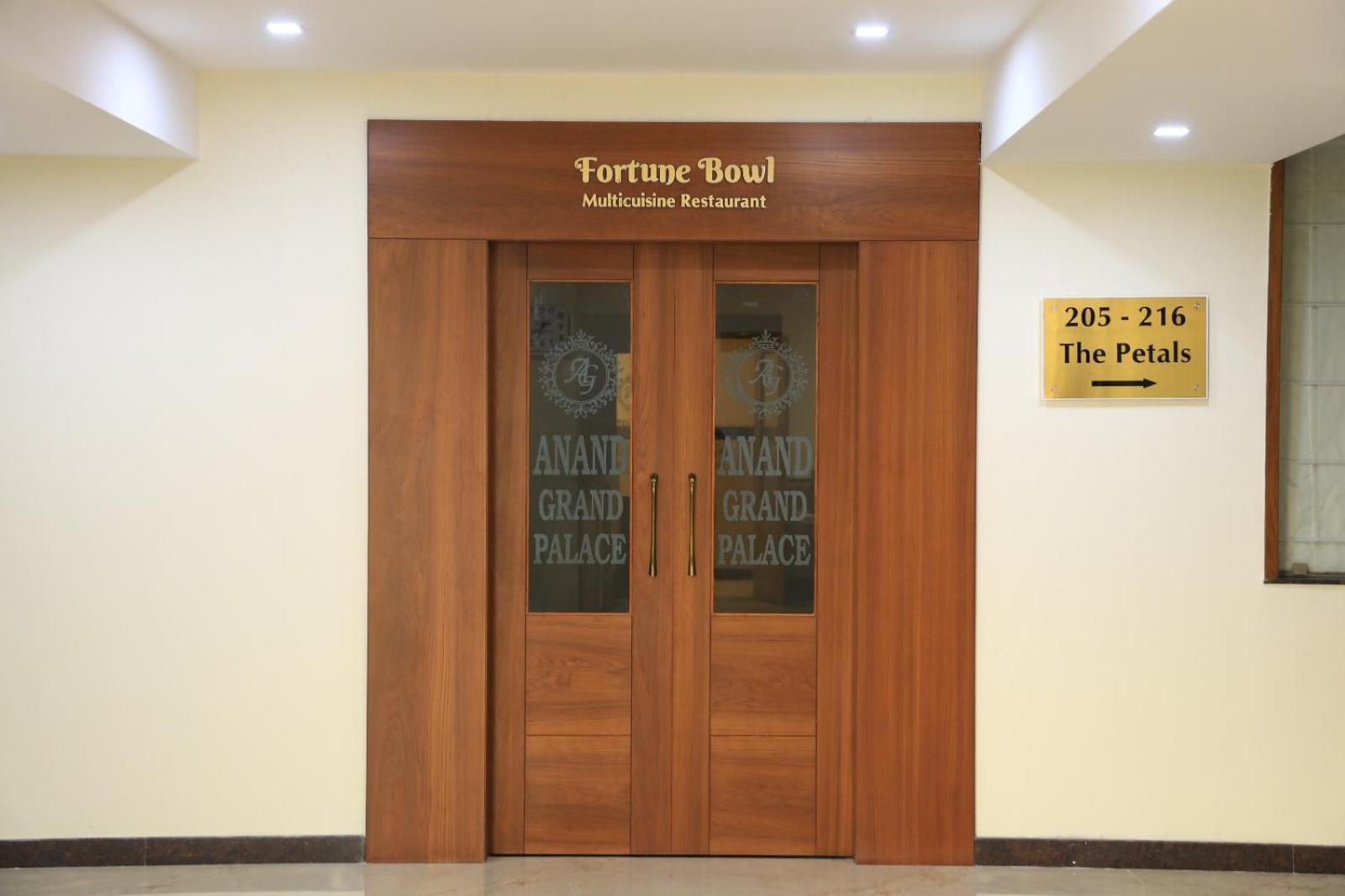 Hotel Anand Grand Hosur Ngoại thất bức ảnh